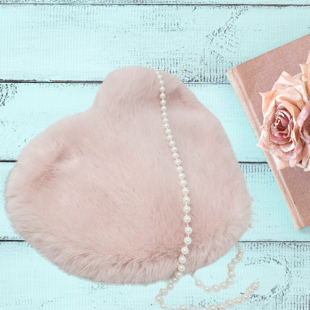 Pink Heart Shaped Faux Fur Purse Bag Handbag Pearls Beaded Strap Crossbody